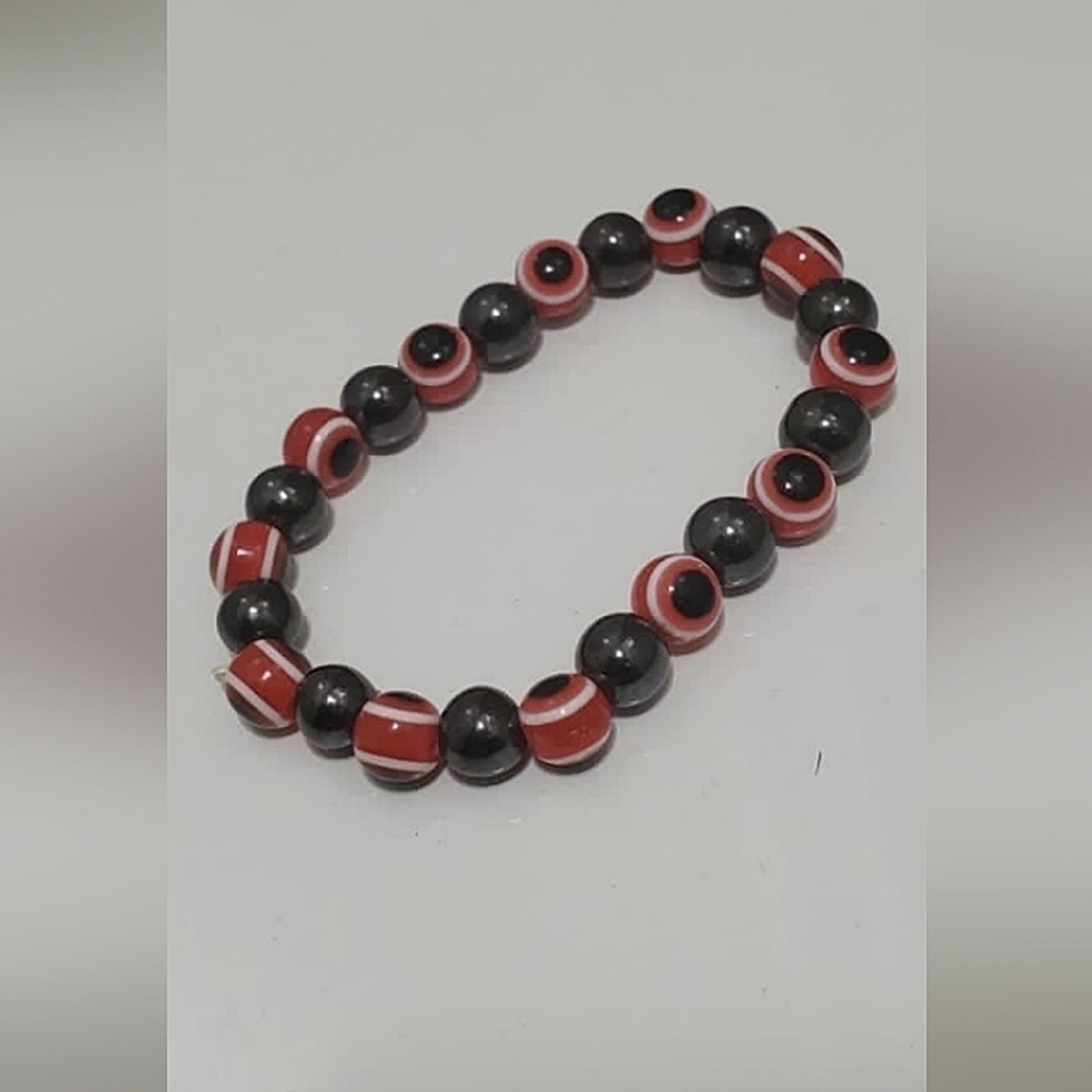 Gemstone Eye Oval Red Bracelet.🌴